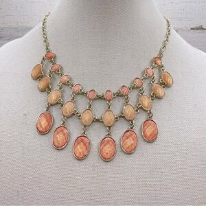 Beautiful Unsigned Gold Tone Multi Faceted Glitter Oranges Acrylic Necklace